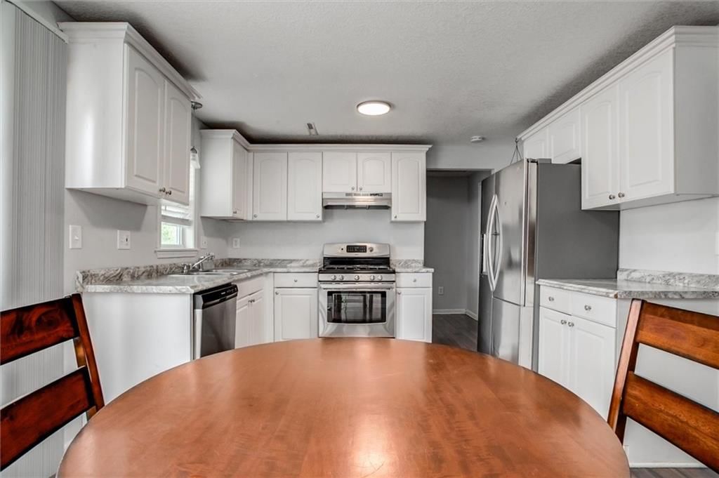 3148 S 37th Street — photo 13