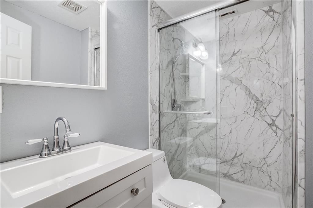 3148 S 37th Street — photo 19