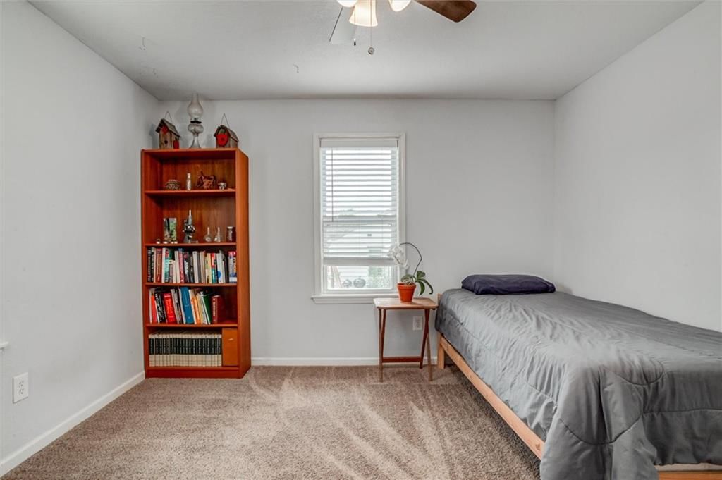 3148 S 37th Street — photo 25