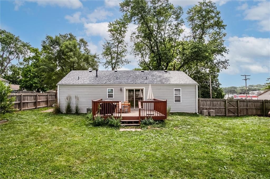 3148 S 37th Street — photo 30