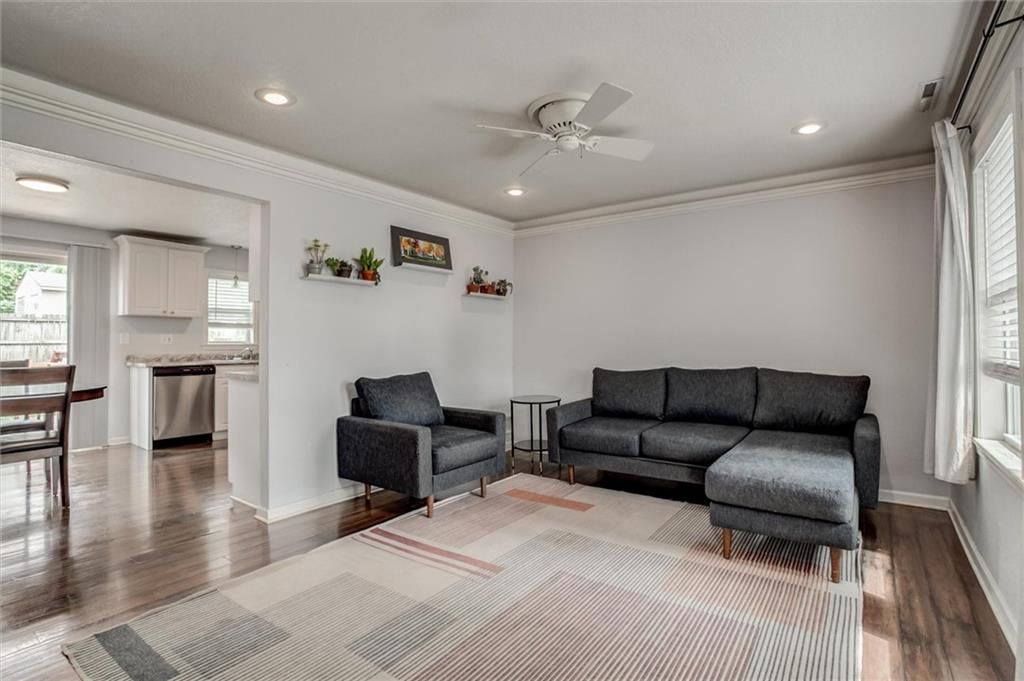 3148 S 37th Street — photo 5