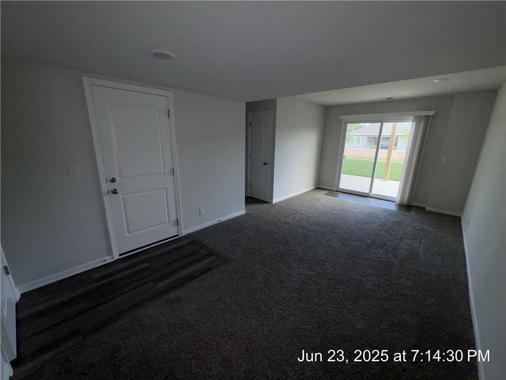 Photo 17 of 20 - 738 Connor Street