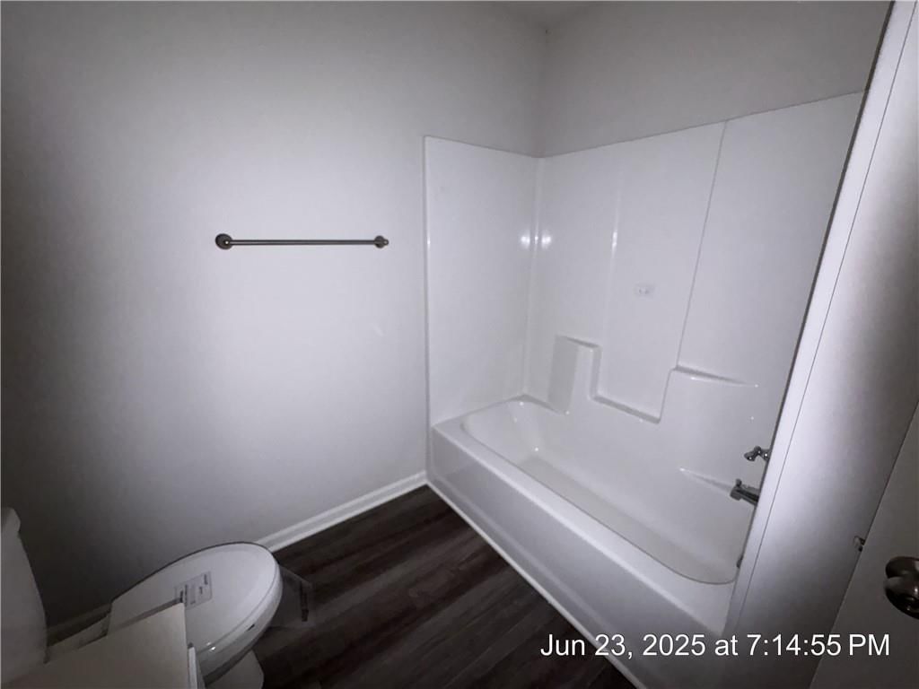 Photo 19 of 20 - 738 Connor Street