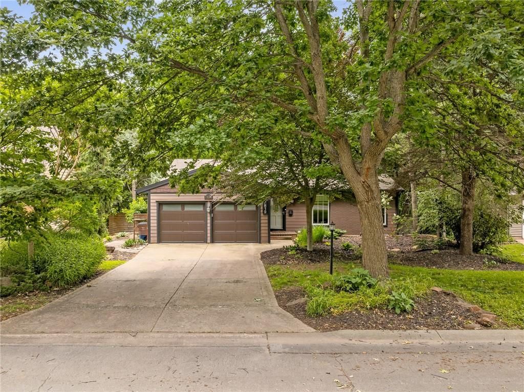 7819 Falmouth Street, Prairie Village, KS