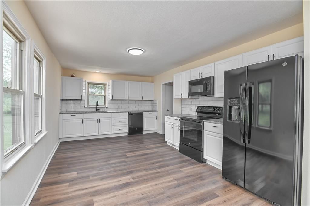 2746 S 69th Street — photo 14