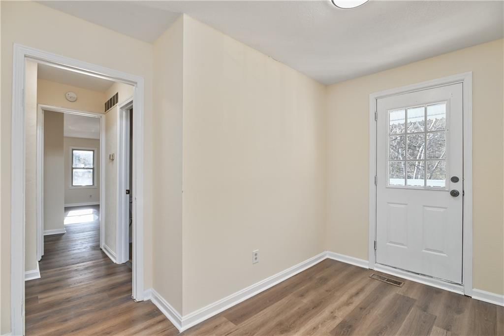 2746 S 69th Street — photo 27