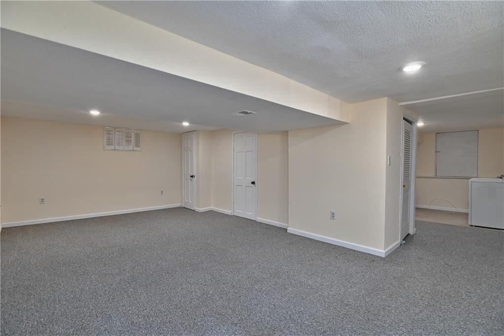 2746 S 69th Street — photo 29