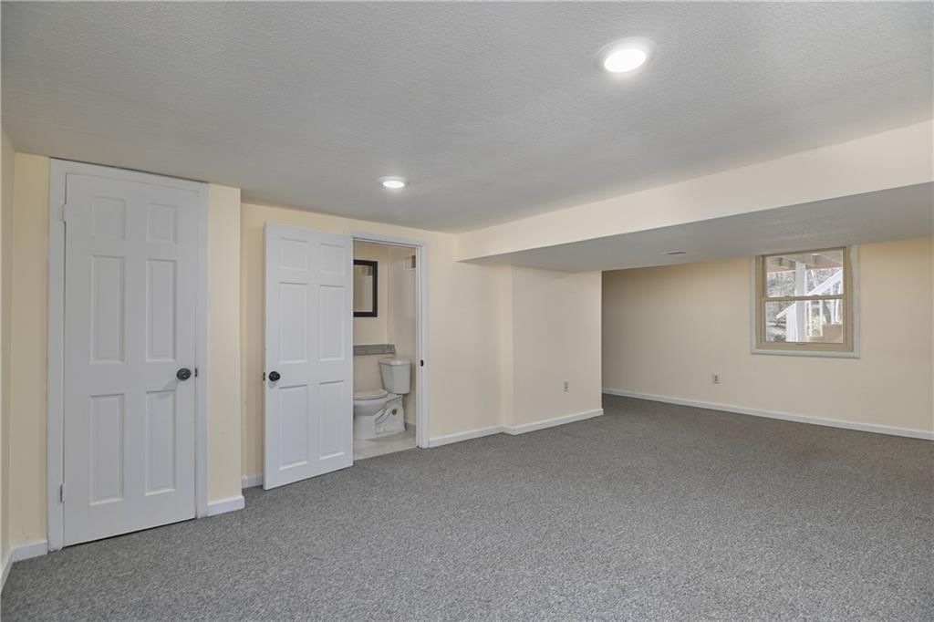 2746 S 69th Street — photo 30