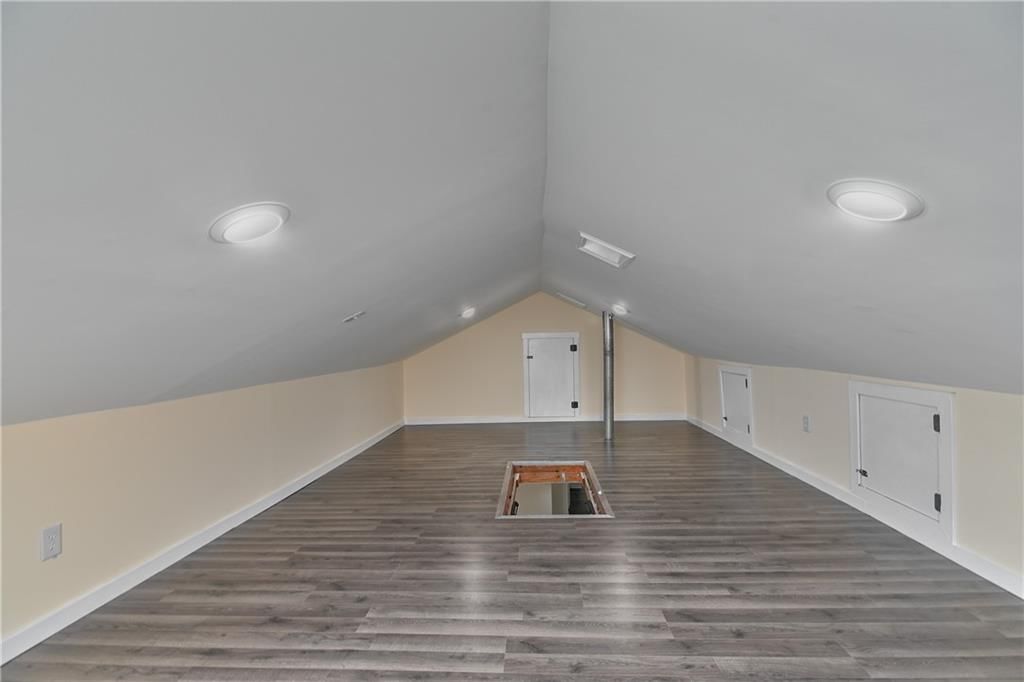 2746 S 69th Street — photo 34
