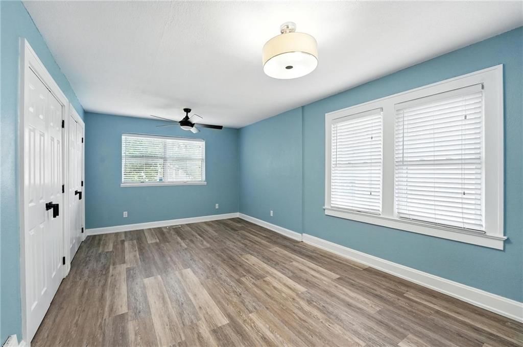 417 N Lawn Avenue — photo 12
