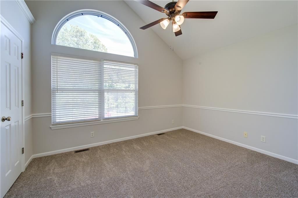 212 NE Topaz Drive — photo 19