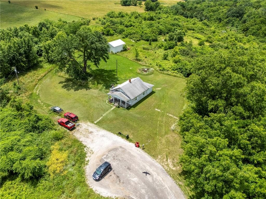10310 S Brown Road — photo 4