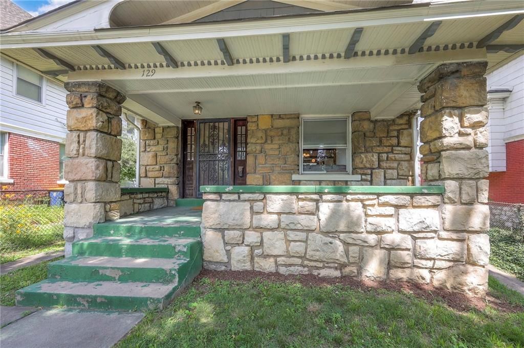 129 S Cypress Avenue — photo 5