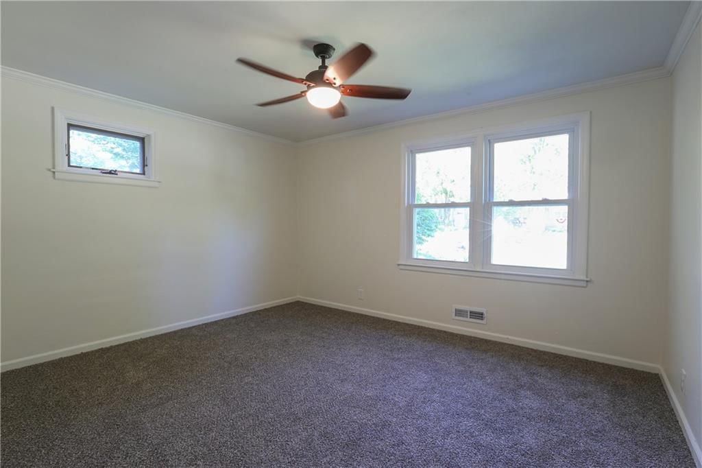 5737 Elm Avenue — photo 18