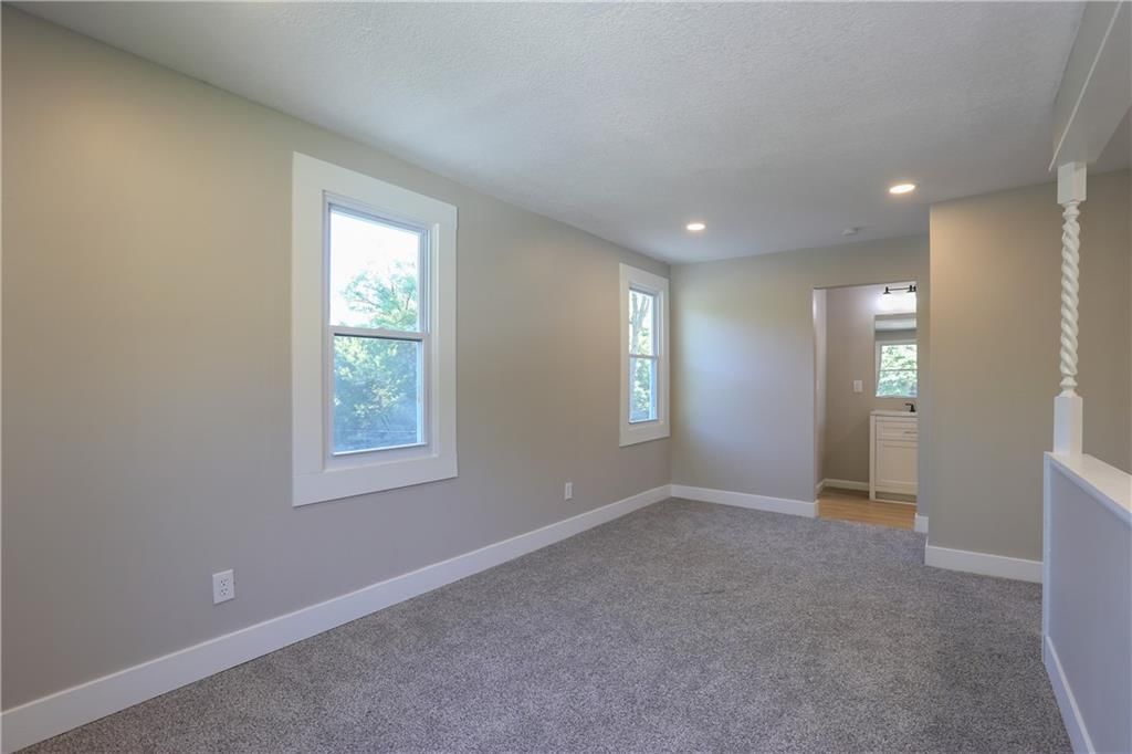 5737 Elm Avenue — photo 23