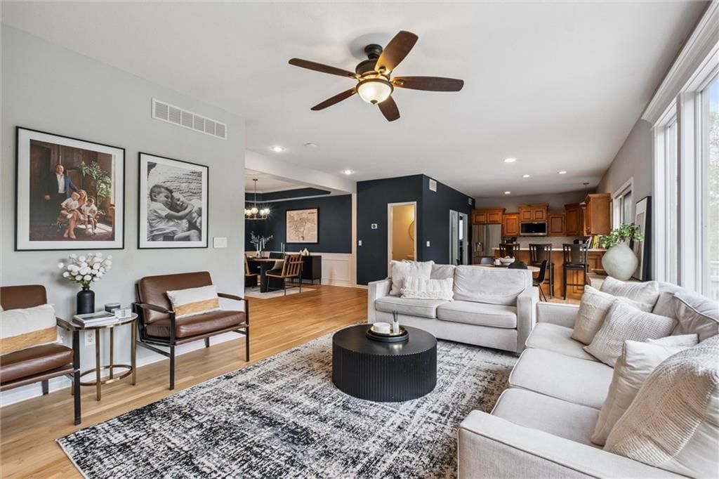 412 Deer Drive — photo 13