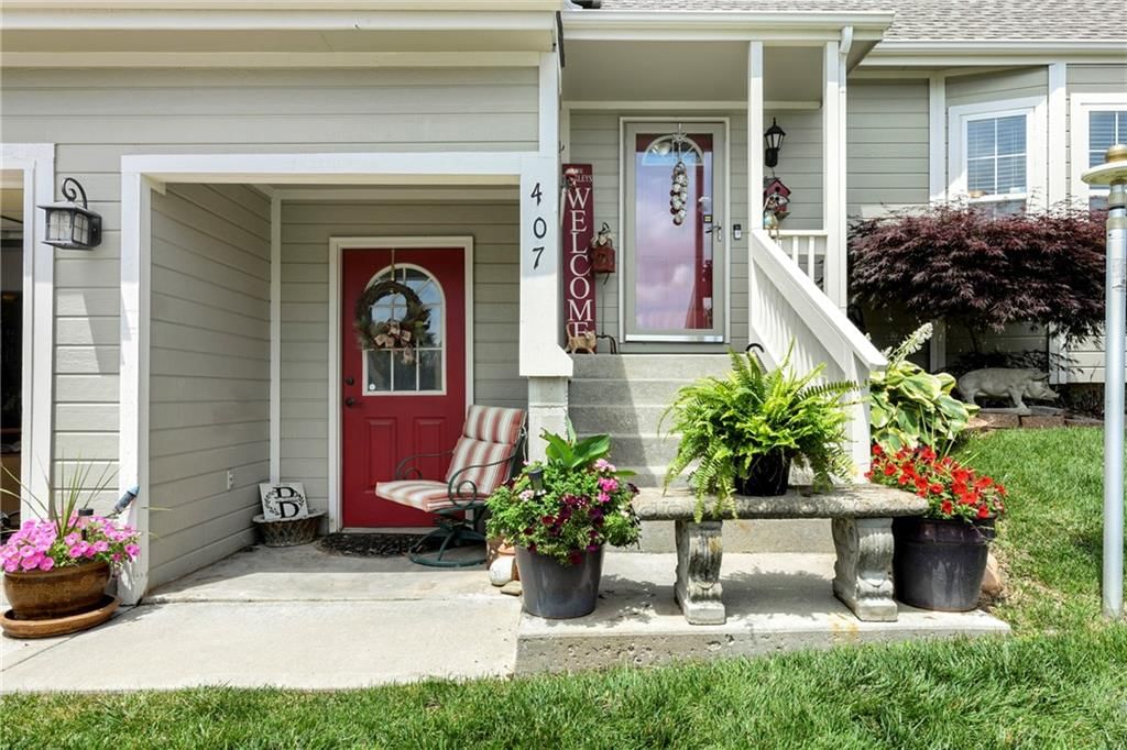 407 Maple Court — photo 4