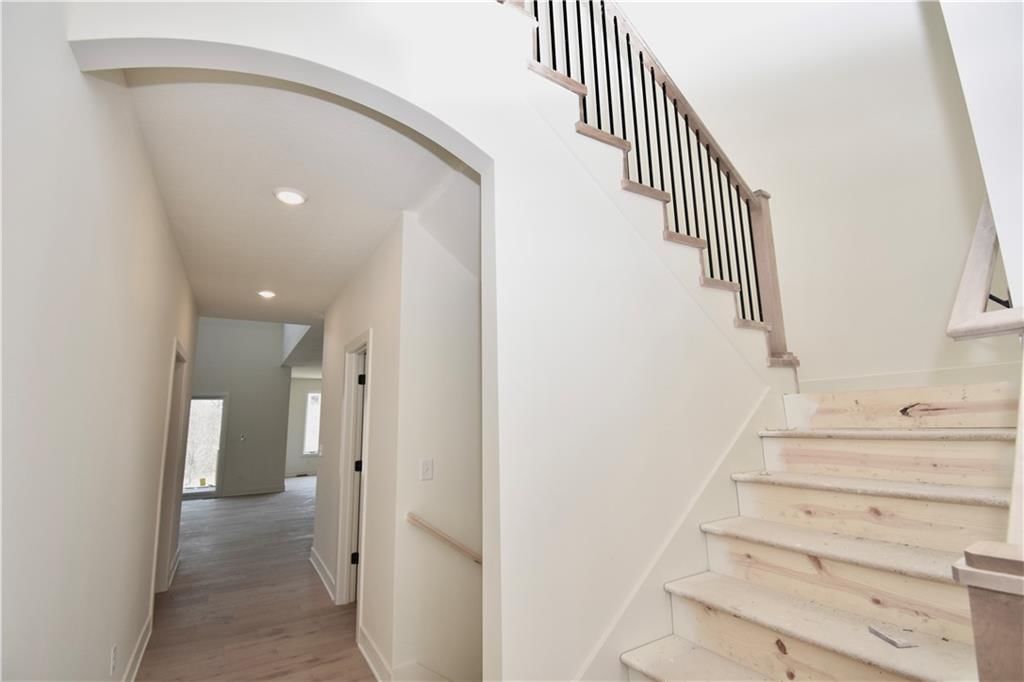 8377 NE 77th Terrace — photo 3