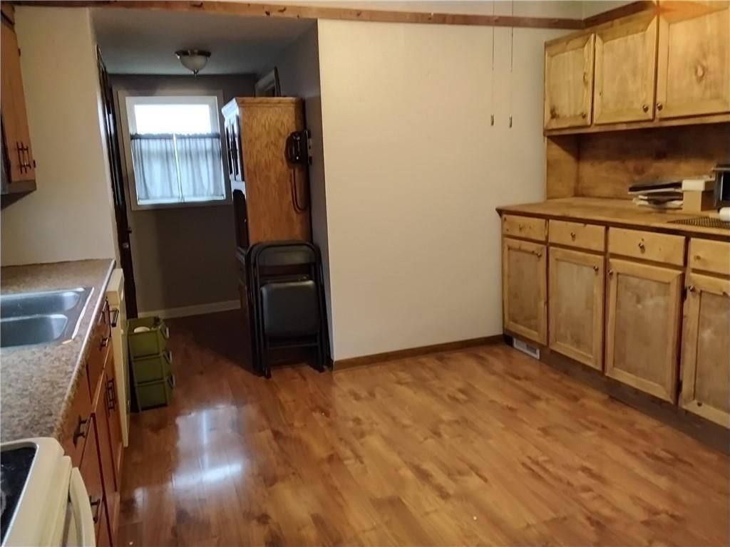301 E 3rd Street — photo 11