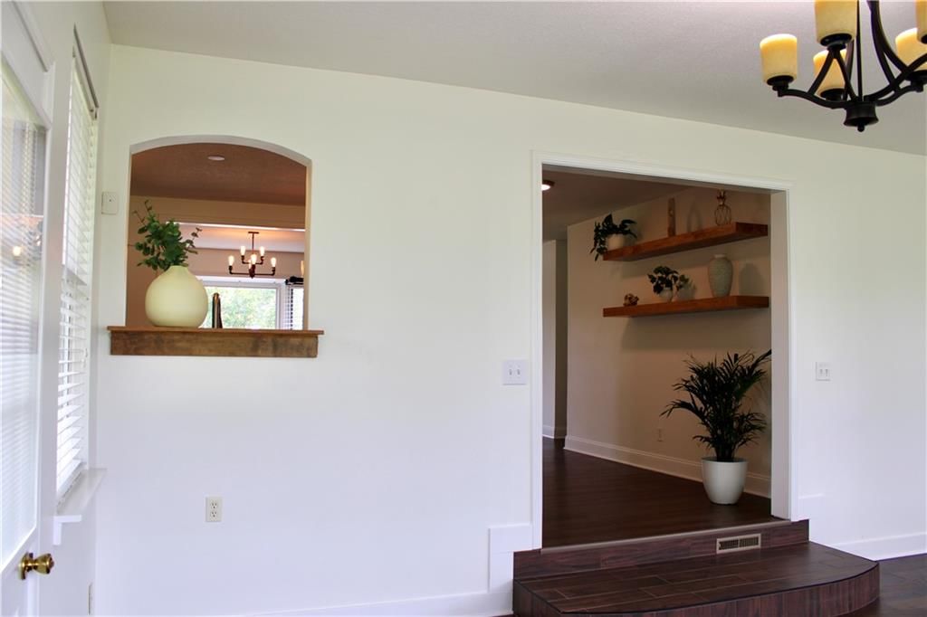 6314 NE Pleasant Valley Road — photo 13