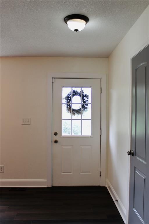 6314 NE Pleasant Valley Road — photo 3