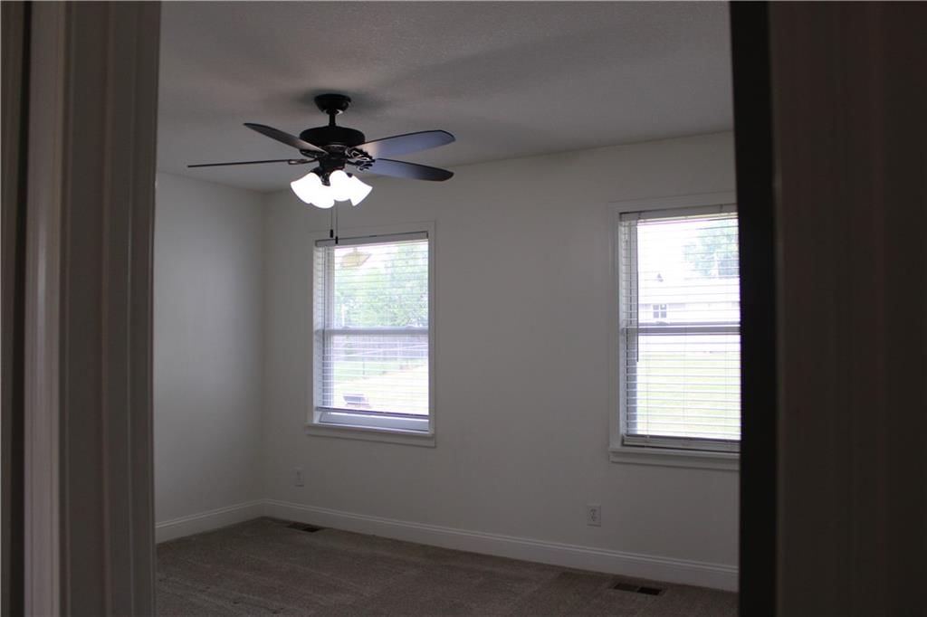 6314 NE Pleasant Valley Road — photo 23