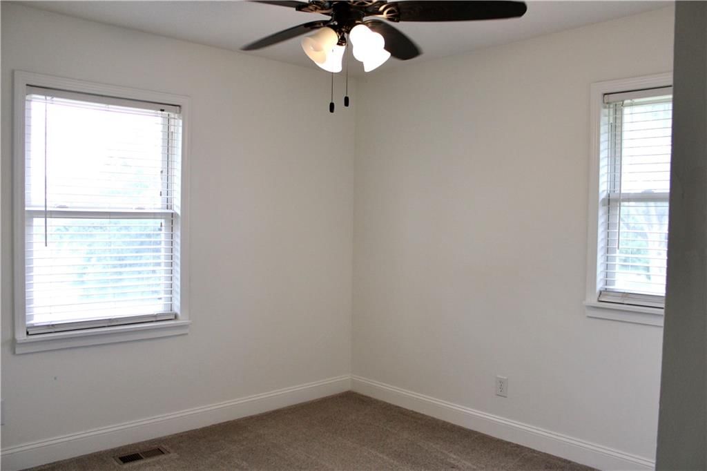 6314 NE Pleasant Valley Road — photo 26