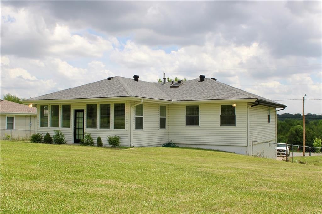 6314 NE Pleasant Valley Road — photo 36