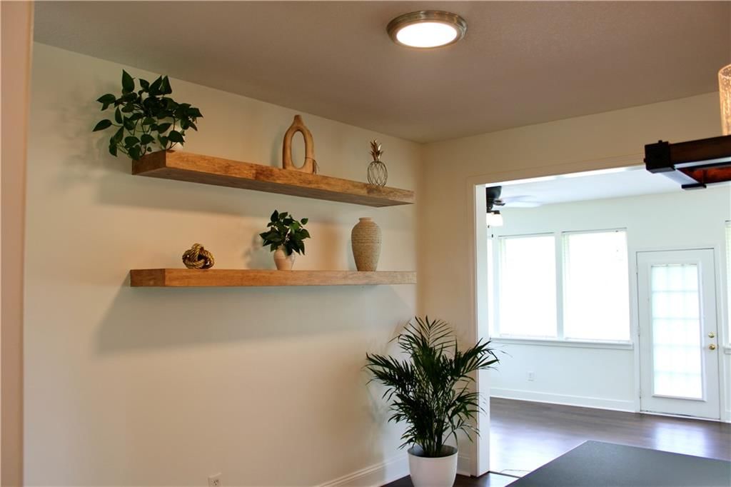 6314 NE Pleasant Valley Road — photo 9