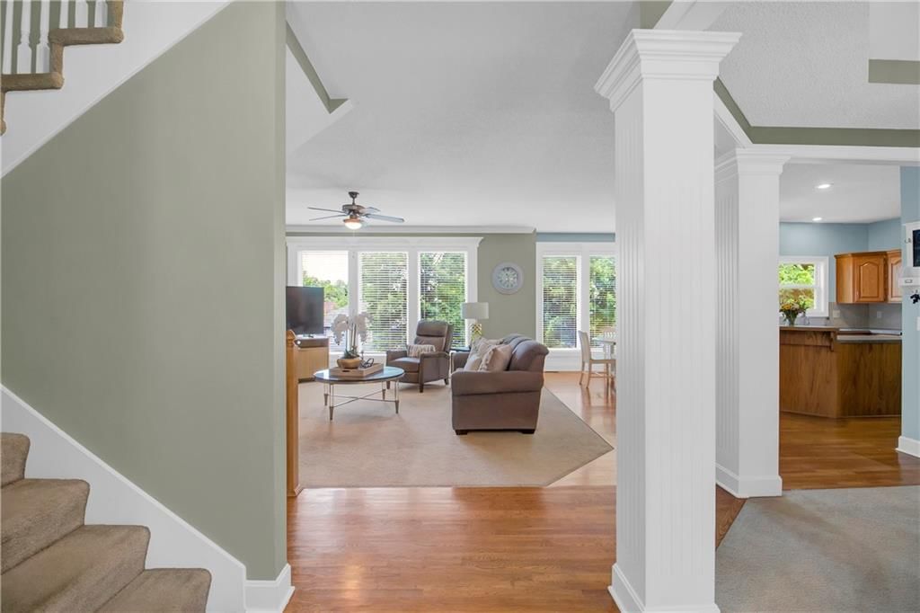 21214 W 53rd Street — photo 4
