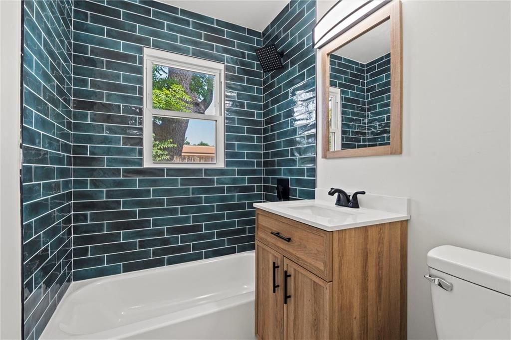 8216 Central Street — photo 16