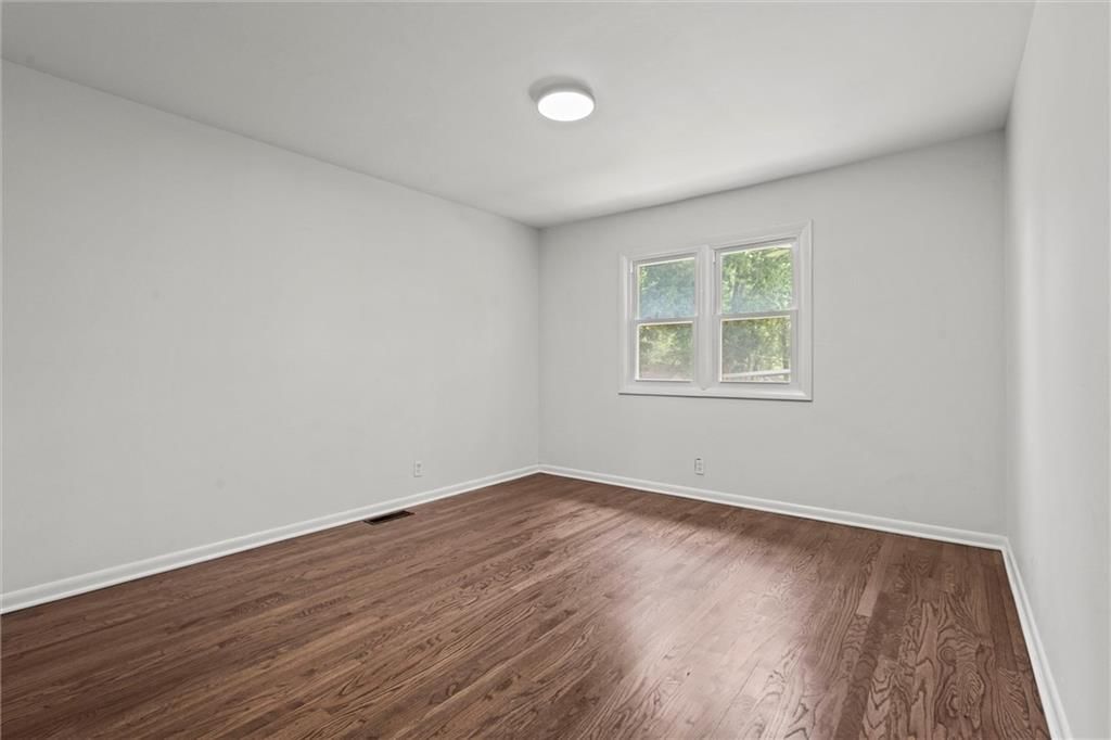 8216 Central Street — photo 17