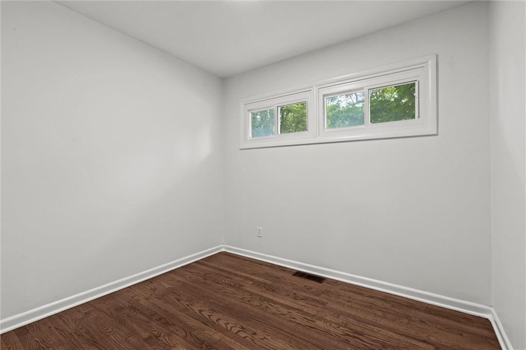 8216 Central Street — photo 19