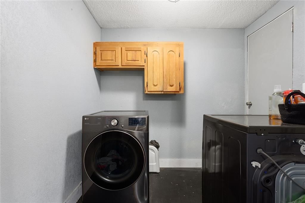 1208 W 21st Street — photo 14