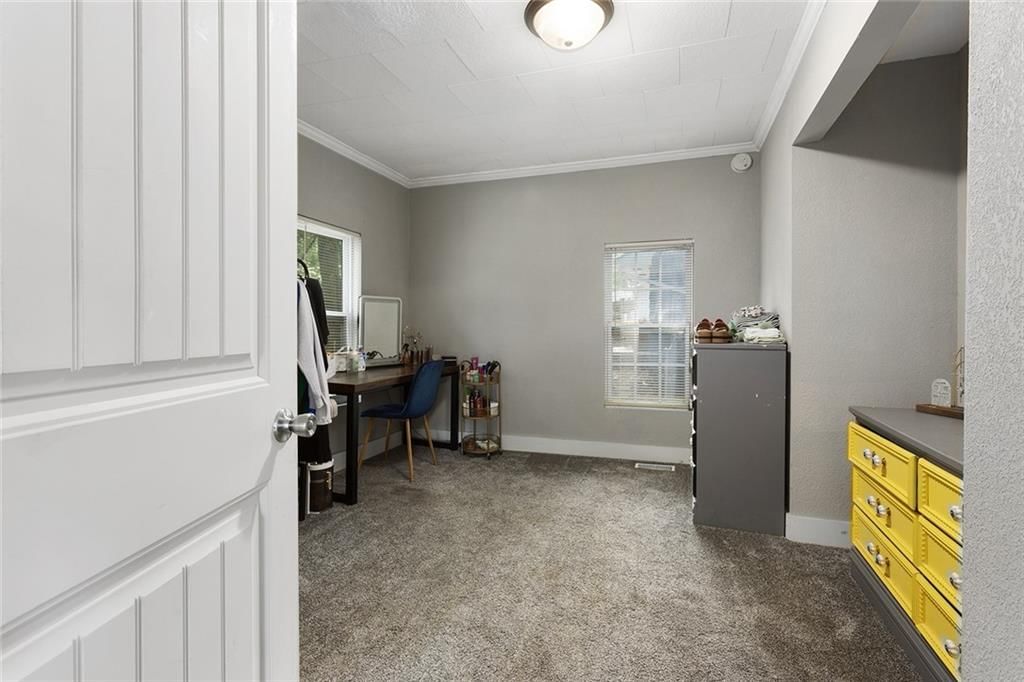 1208 W 21st Street — photo 24