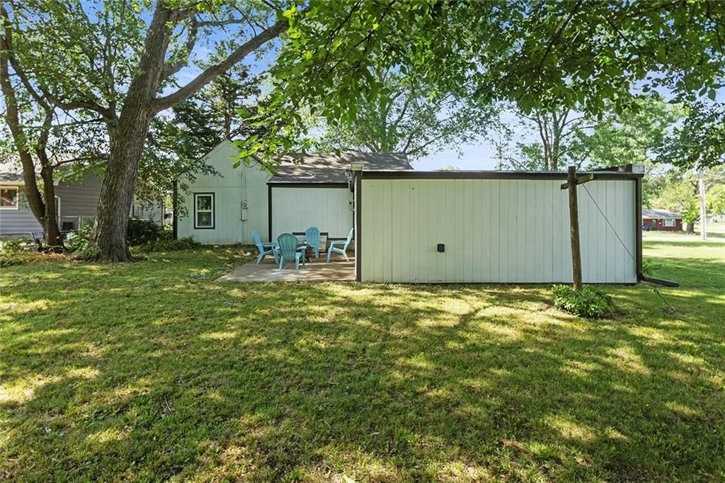 1208 W 21st Street — photo 33