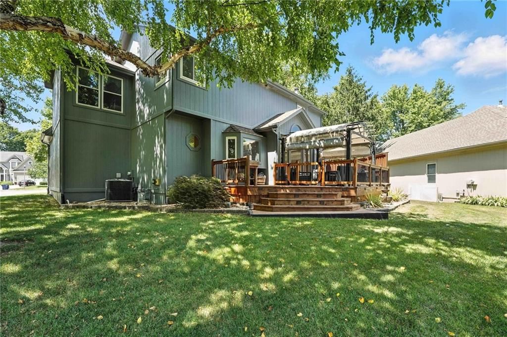 5517 W 153rd Street — photo 39