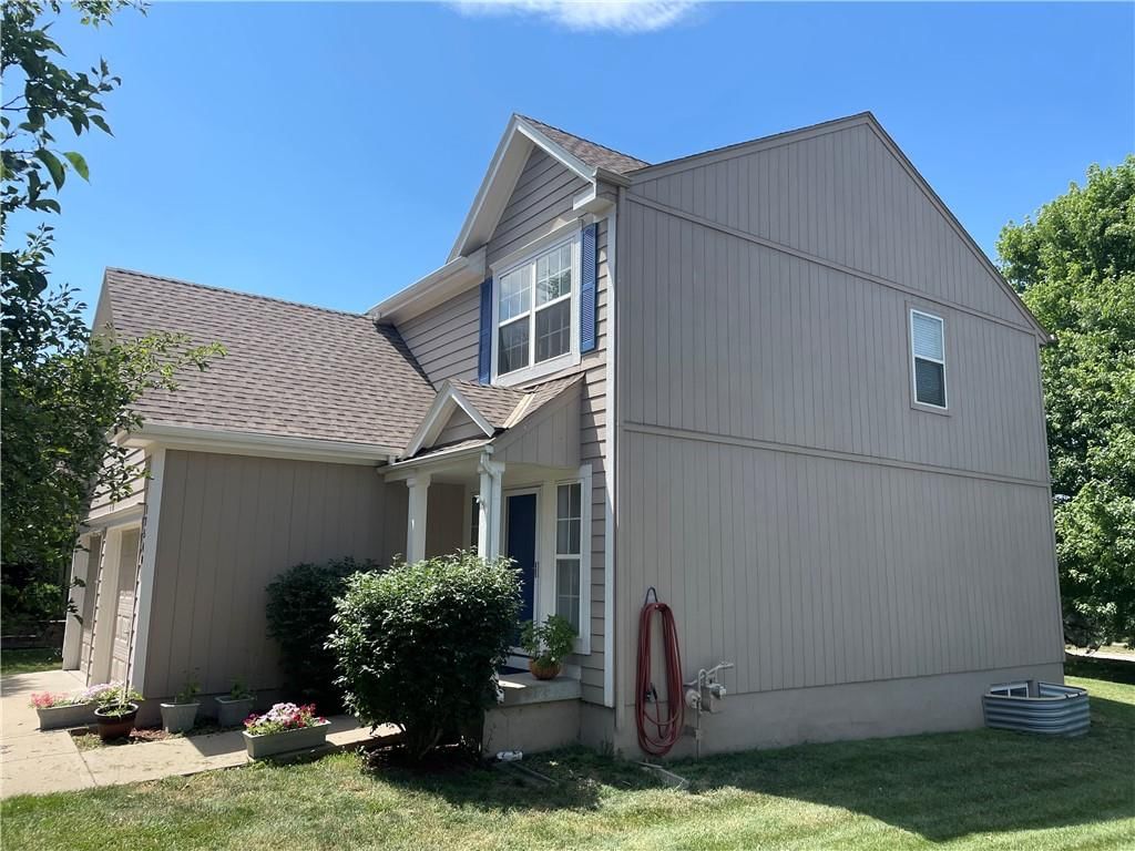 17540 W 159th Court — photo 3