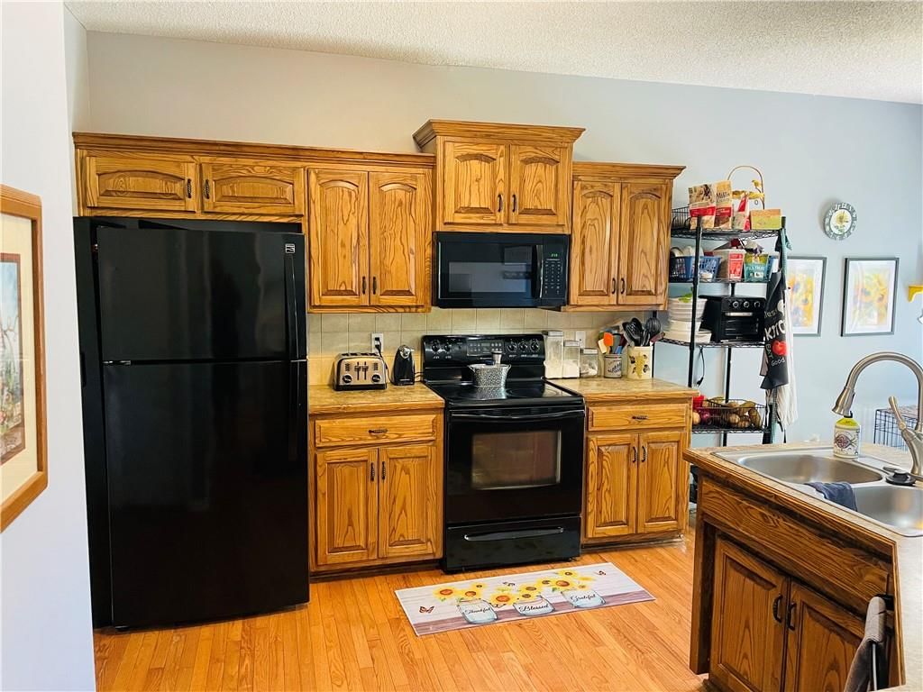 17540 W 159th Court — photo 8