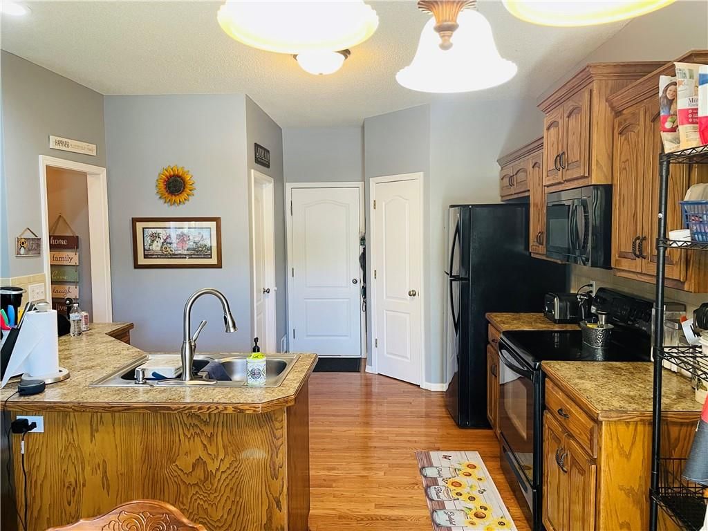 17540 W 159th Court — photo 10