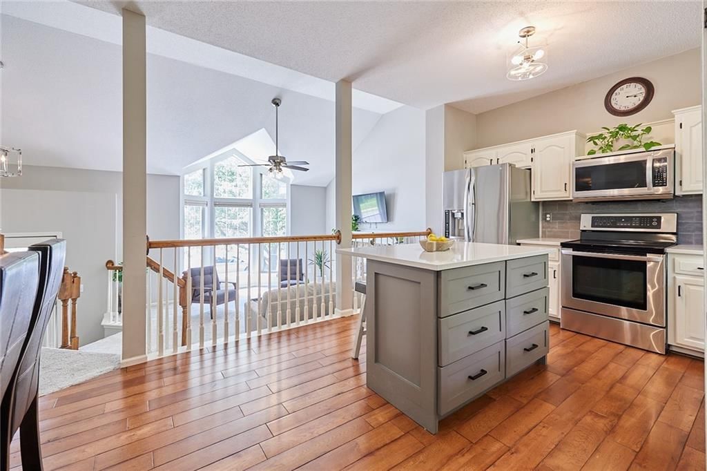 209 S Pelham Path — photo 13