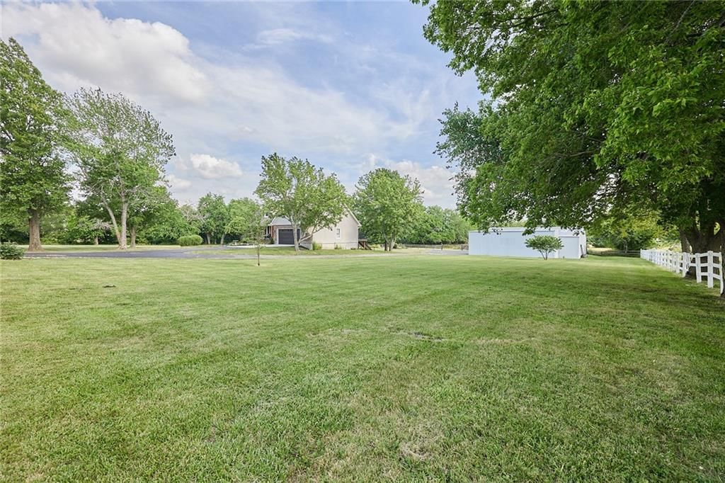 32407 E Lone Jack Ls Road — photo 49