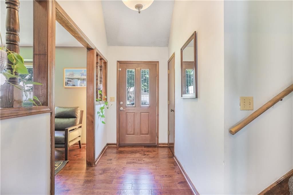 7134 Caenen Avenue — photo 11