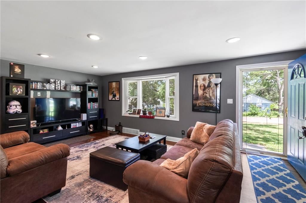 7020 Evanston Avenue — photo 4