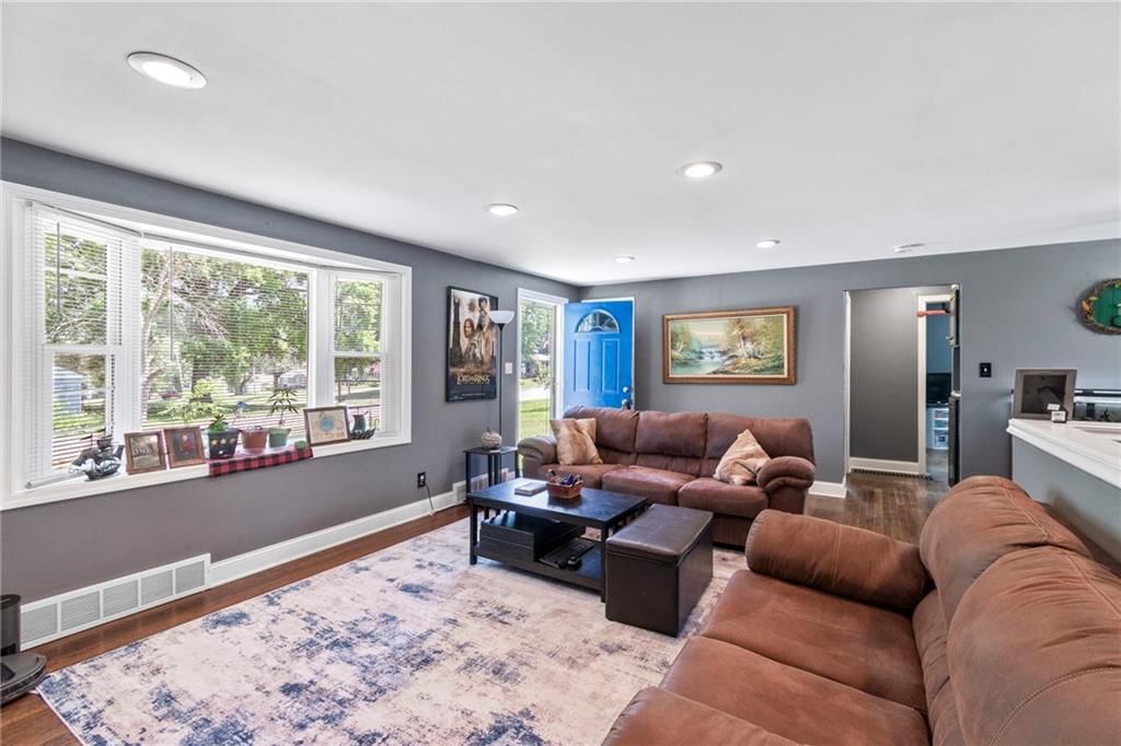 7020 Evanston Avenue — photo 5