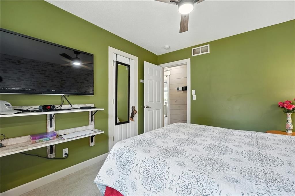 933 Pumpkin Ridge Street — photo 17