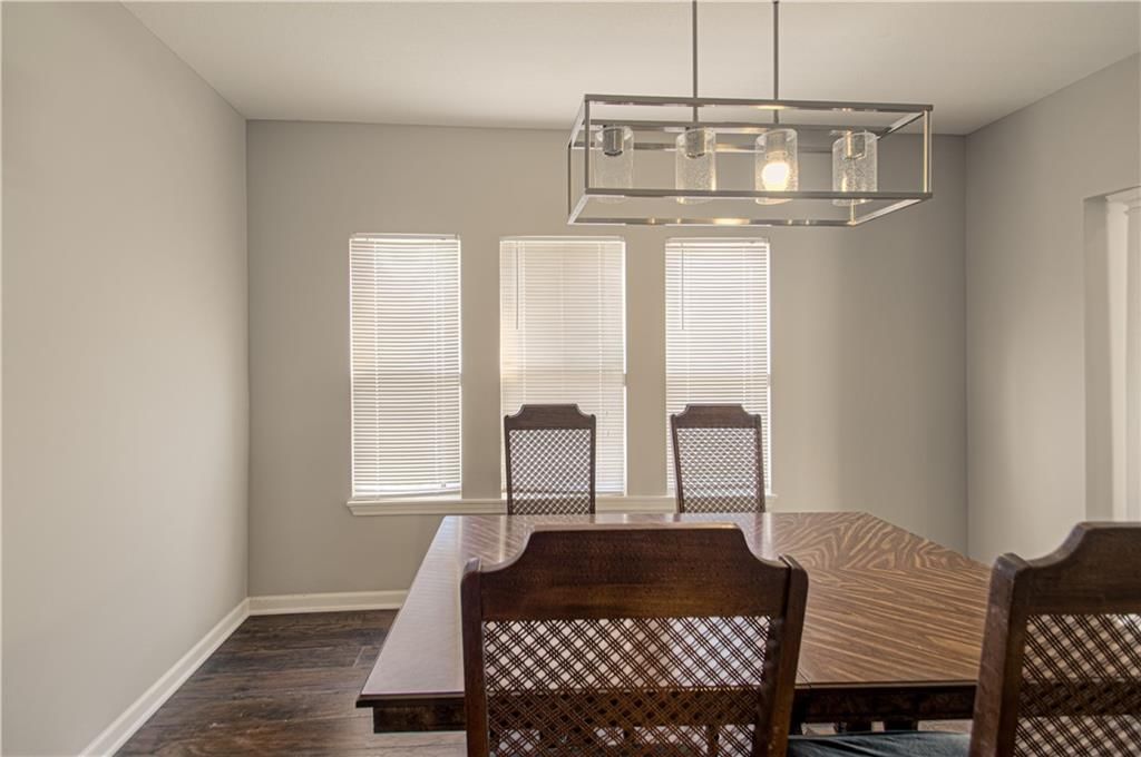 5012 Norledge Avenue — photo 6