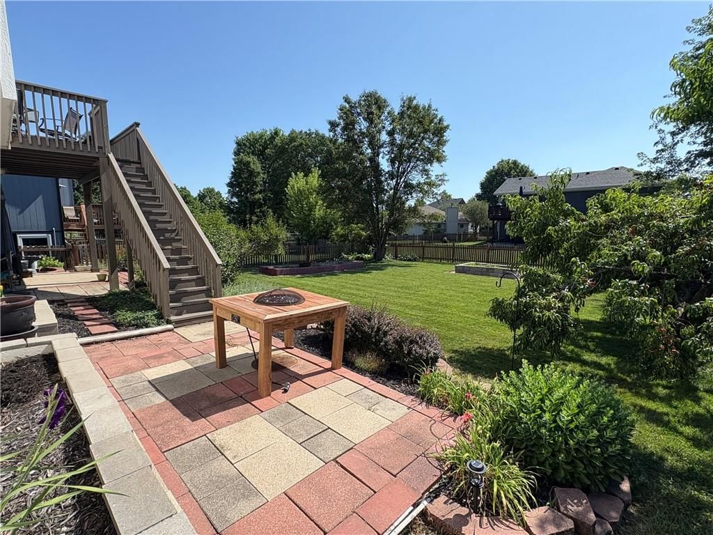 411 SW Joseph Lane — photo 18