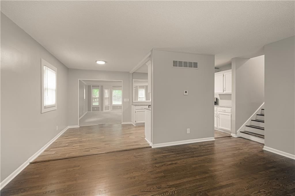 8167 NE 50th Street — photo 10