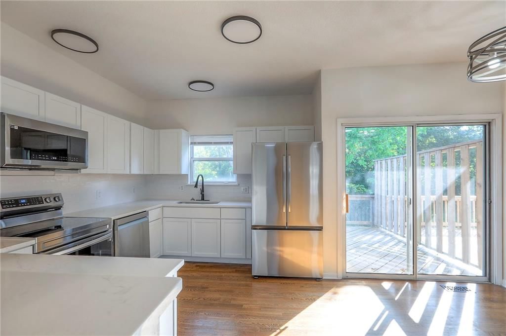 10536 E 45th Terrace — photo 14